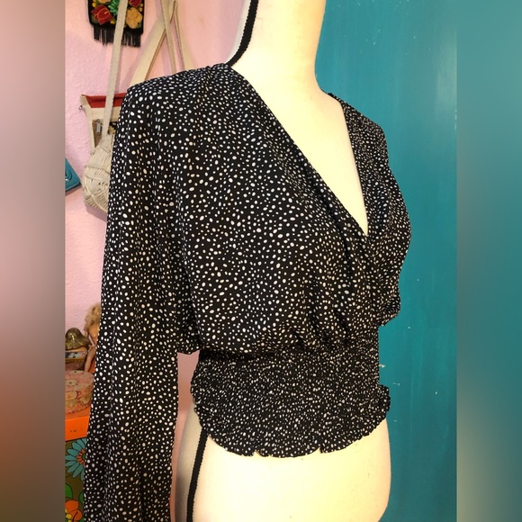 Long Sleeve Black + White Polka Dot V-Neck - Picture 5 of 15